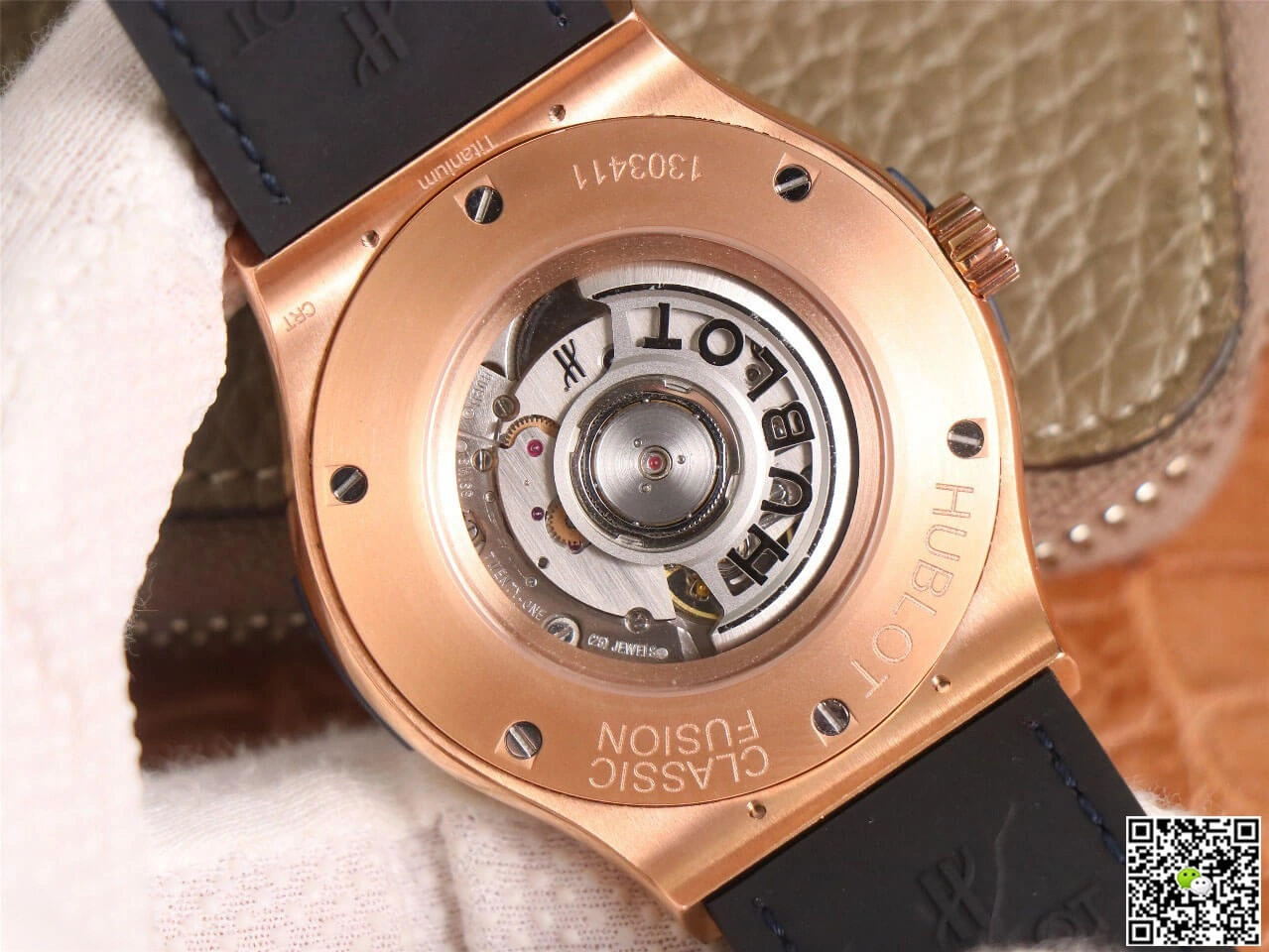 Hublot Classic Fusion 511.OX.7180.LR WWF Factory 1:1 Best Edition Replica Watch Blue Dial